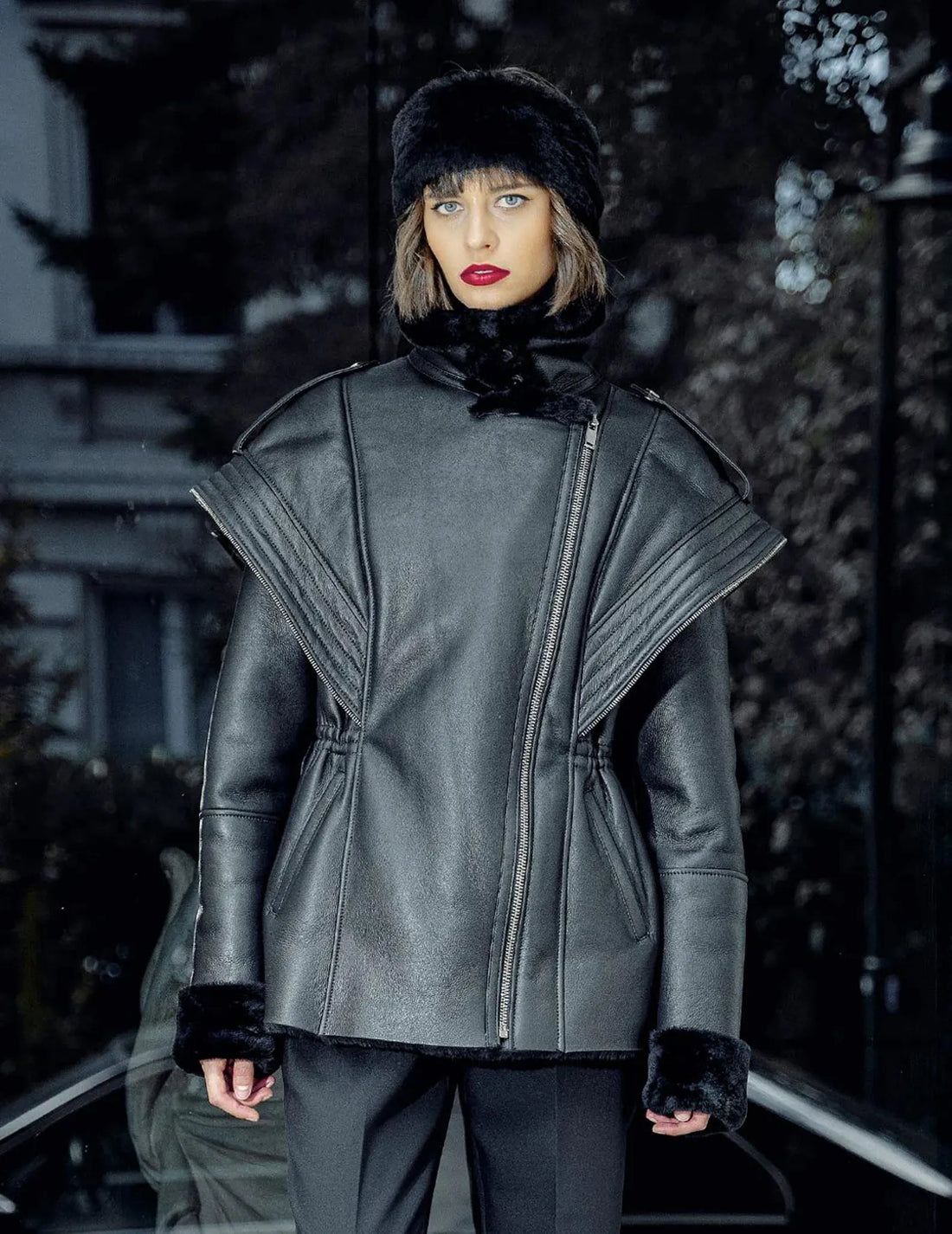 Luxury Fitted Lambskin Shearling Leather Jacket – Limited Edition